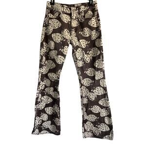 Urban‎ Outfitters BDG Strawberry Pattern 90’s Bootcut Leg Jeans WOMENS SIZE 25